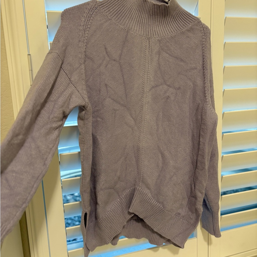 Anthropologie Sweater (Lavender)